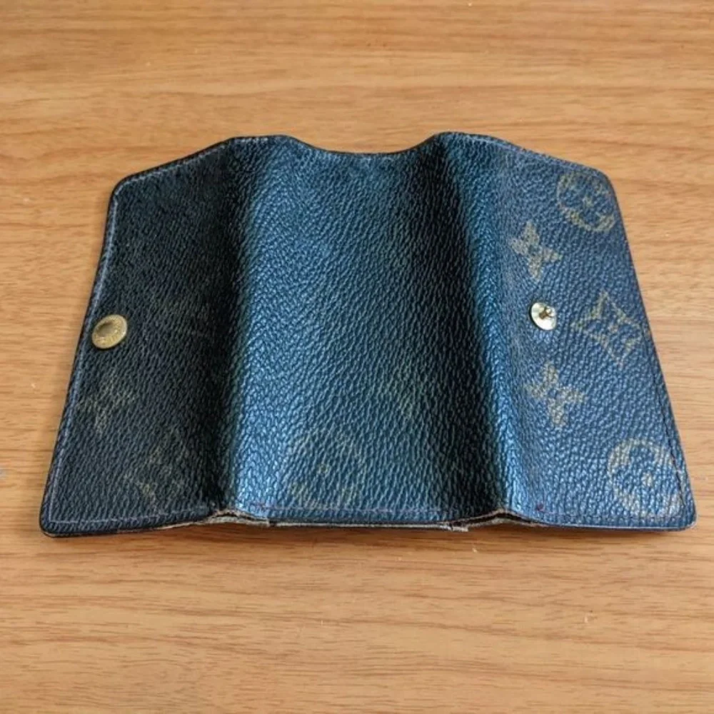 Louis Vuitton Monogram Key Holder/Wallet #1246💥PRICE DROP💥